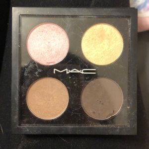 Mac eyeshadow palette